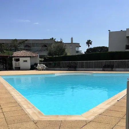 Vela Blu 2 By Holiday World * Villeneuve-Loubet
